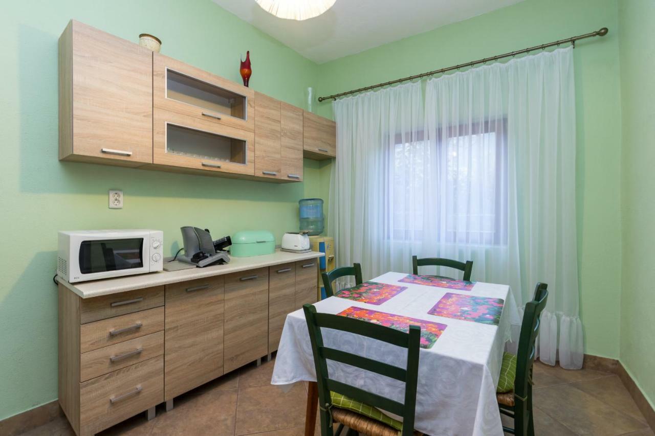 Apartments Toni With Free Parking Kaštela 外观 照片